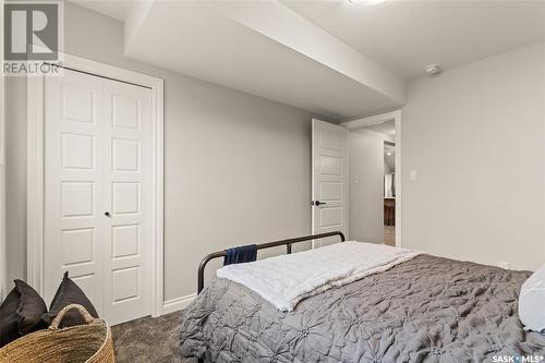 5201 Green Crescent, Regina, SK - Indoor Photo Showing Bedroom
