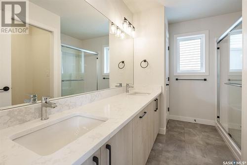 275 Prasad Manor, Saskatoon, SK - Indoor Photo Showing Bathroom