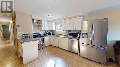 9207 76 Street, Fort St. John, BC - Indoor Photo Showing Kitchen