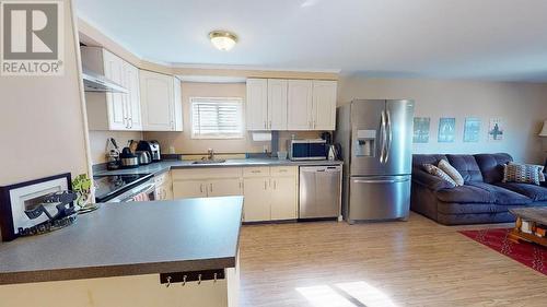 9207 76 Street, Fort St. John, BC - Indoor Photo Showing Kitchen