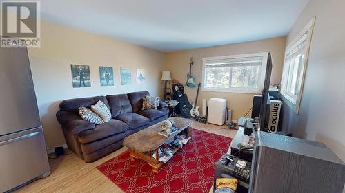 9207 76 Street, Fort St. John, BC - Indoor Photo Showing Living Room