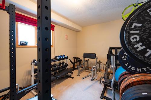965 Oster Road, Golden, BC - Indoor Photo Showing Gym Room
