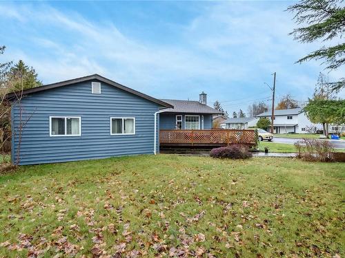 529 25Th St, Courtenay, BC - Outdoor
