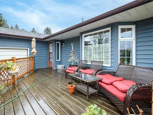 529 25Th St, Courtenay, BC - Outdoor With Deck Patio Veranda With Exterior