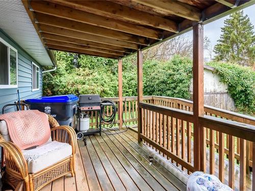 529 25Th St, Courtenay, BC - Outdoor With Deck Patio Veranda With Exterior