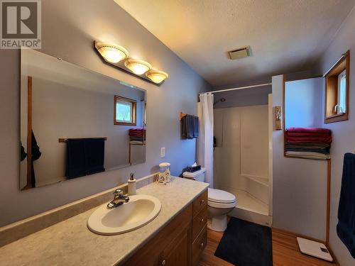 1500 West Fraser Road, Quesnel, BC - Indoor Photo Showing Bathroom