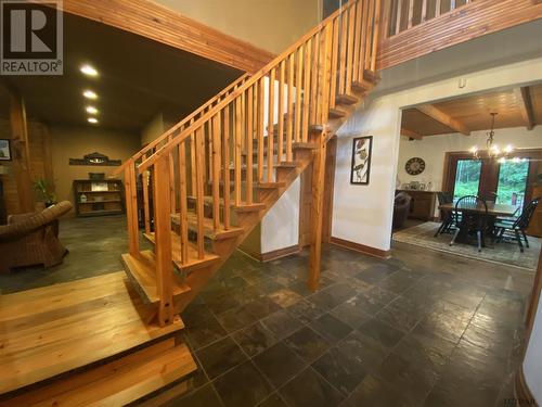 918183 Portage Bay Rd, Temiskaming Shores, ON - Indoor Photo Showing Other Room