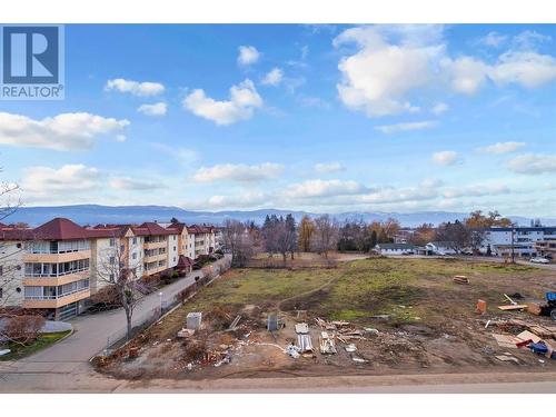 1220 Pacific Avenue Unit# 407, Kelowna, BC - Outdoor With View