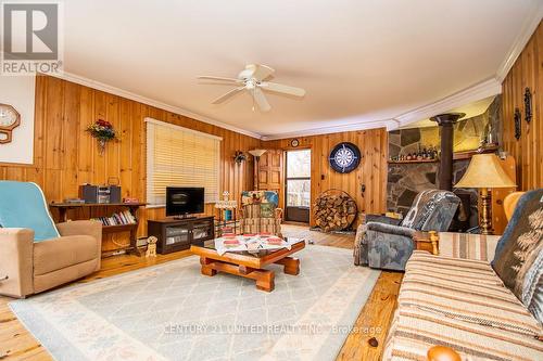 51 Water Street, Trent Hills, ON - Indoor Photo Showing Living Room