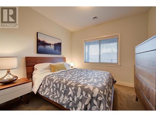 4026 Pritchard Drive Unit# 6401, West Kelowna, BC - Indoor Photo Showing Bedroom