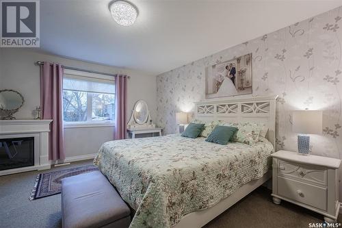 2131 Coy Avenue, Saskatoon, SK - Indoor Photo Showing Bedroom