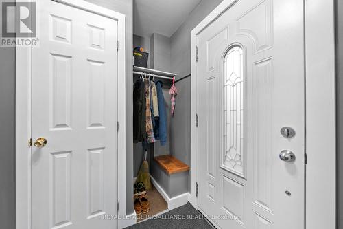 F3 - 400 Westwood Drive, Cobourg, ON - Indoor Photo Showing Other Room