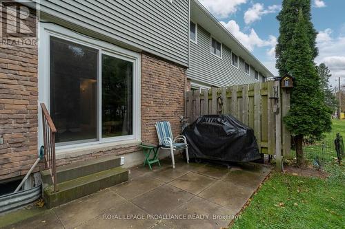 #F3 -400 Westwood Dr, Cobourg, ON - Outdoor