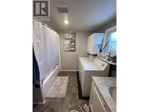 5307 43 Street, Fort Nelson, BC - Indoor Photo Showing Laundry Room