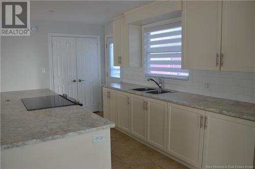 810 Victoria Avenue, Bathurst, NB - Indoor Photo Showing Kitchen With Double Sink