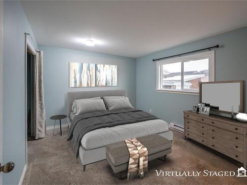 10116 Julia Street, Summerland, BC - Indoor Photo Showing Bedroom