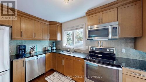 15 James Ave, Wasaga Beach, ON - Indoor Photo Showing Kitchen With Double Sink