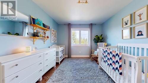 15 James Avenue, Wasaga Beach, ON - Indoor Photo Showing Bedroom