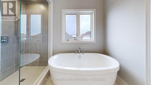 88 Bearberry Rd, Springwater, ON - Indoor Photo Showing Bathroom