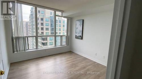 #1908 -256 Doris Ave, Toronto, ON - Indoor Photo Showing Other Room