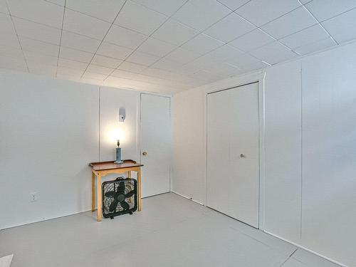 Chambre Ã Â coucher - 1381 Rue Dumouchel, Sainte-Adèle, QC - Indoor Photo Showing Other Room