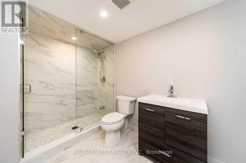 Lower - 111 Ironside Drive, Vaughan, ON - Indoor Photo Showing Bathroom
