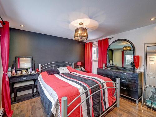 Master bedroom - 2 Rue Adrien, Saint-Paul, QC - Indoor Photo Showing Bedroom