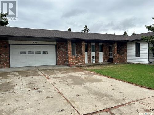 1009 8Th Street, Rosthern, SK - Outdoor
