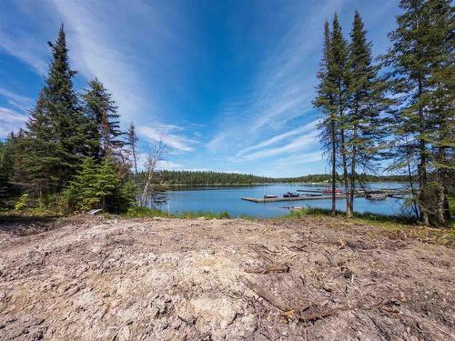 6 Riverwood Way, Kenora, ON 