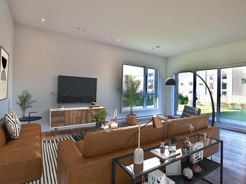 Living room - 103-3630 Rue Roland-Marquette, Longueuil (Saint-Hubert), QC - Indoor Photo Showing Living Room