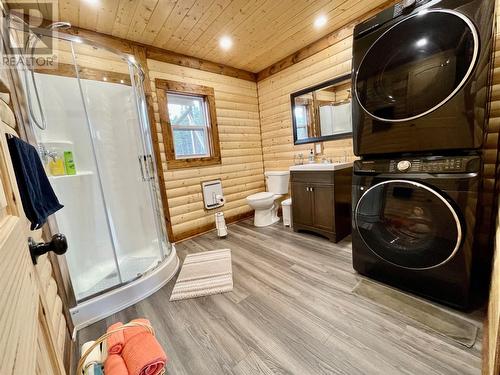 212 Shamblers Cove Road, New-Wes-Valley, NL - Indoor Photo Showing Laundry Room