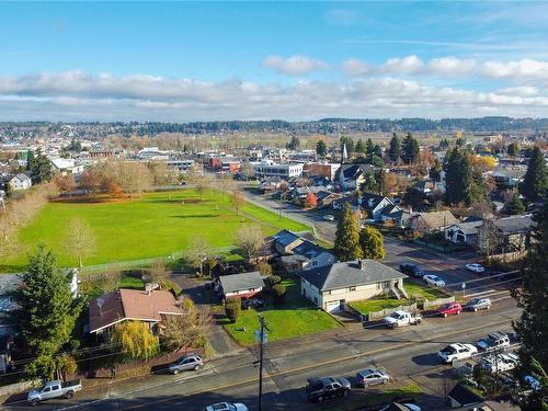 649 Mcphee Ave, Courtenay, BC - Outdoor With View