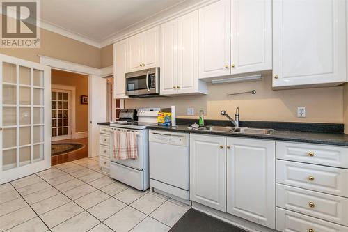 29 Outer Cove Road, Logy Bay-Middle Cove-Outer Cove, NL - Indoor Photo Showing Kitchen With Double Sink