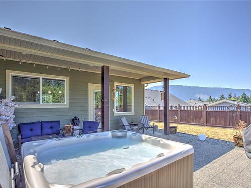 446 Mountain View Dr, Lake Cowichan, BC - Outdoor With Deck Patio Veranda