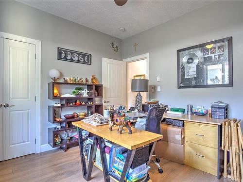 446 Mountain View Dr, Lake Cowichan, BC - Indoor