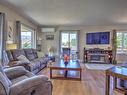 446 Mountain View Dr, Lake Cowichan, BC  - Indoor Photo Showing Living Room 