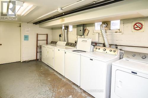 #18 -137 Emerald St S, Hamilton, ON - Indoor Photo Showing Laundry Room