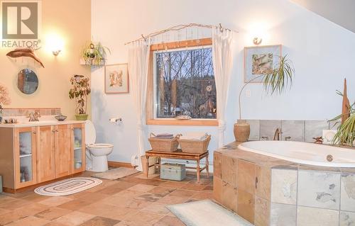 4534 Dutch Valley Road, Terrace, BC - Indoor Photo Showing Bathroom