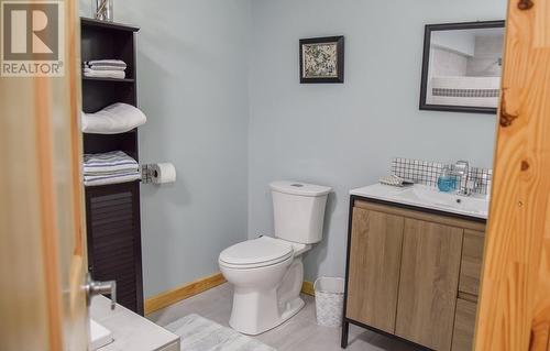 4534 Dutch Valley Road, Terrace, BC - Indoor Photo Showing Bathroom
