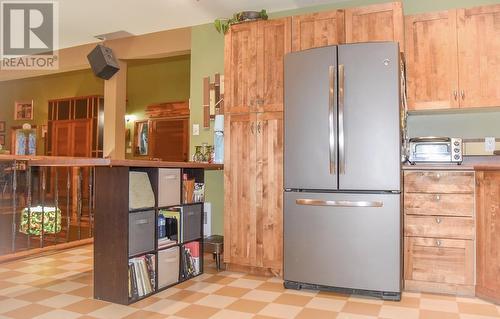 4534 Dutch Valley Road, Terrace, BC - Indoor Photo Showing Kitchen