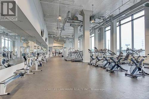 3710 - 2200 Lake Shore Boulevard W, Toronto, ON - Indoor Photo Showing Gym Room