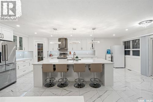 313 Mount Allison Court, Saskatoon, SK - Indoor Photo Showing Kitchen With Upgraded Kitchen
