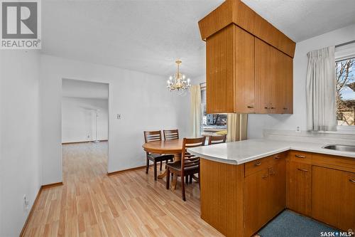 700 6Th Street E, Prince Albert, SK - Indoor Photo Showing Kitchen