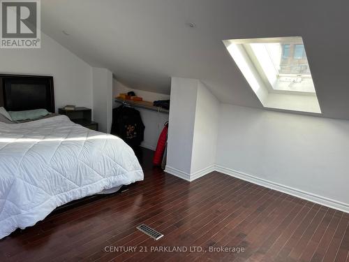 2 Dearbourne Avenue, Toronto, ON - Indoor Photo Showing Bedroom