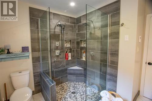 4 Penney Lane, Bristols Hope, NL - Indoor Photo Showing Bathroom