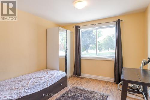 2813 Lakefield Road, Smith-Ennismore-Lakefield, ON - Indoor Photo Showing Bedroom