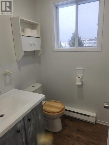 125 Chemin Industriel, Dubreuilville, ON - Indoor Photo Showing Bathroom