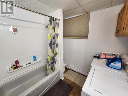 125 Chemin Industriel, Dubreuilville, ON - Indoor Photo Showing Laundry Room