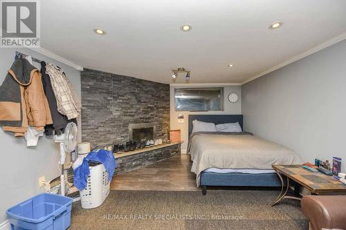 8136 Hornby Road, Halton Hills, ON - Indoor Photo Showing Bedroom