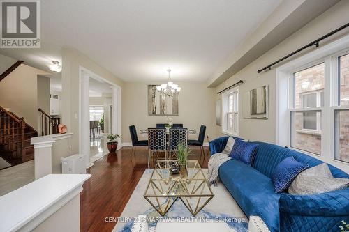 159 Wright Crescent, Niagara-On-The-Lake, ON - Indoor Photo Showing Living Room